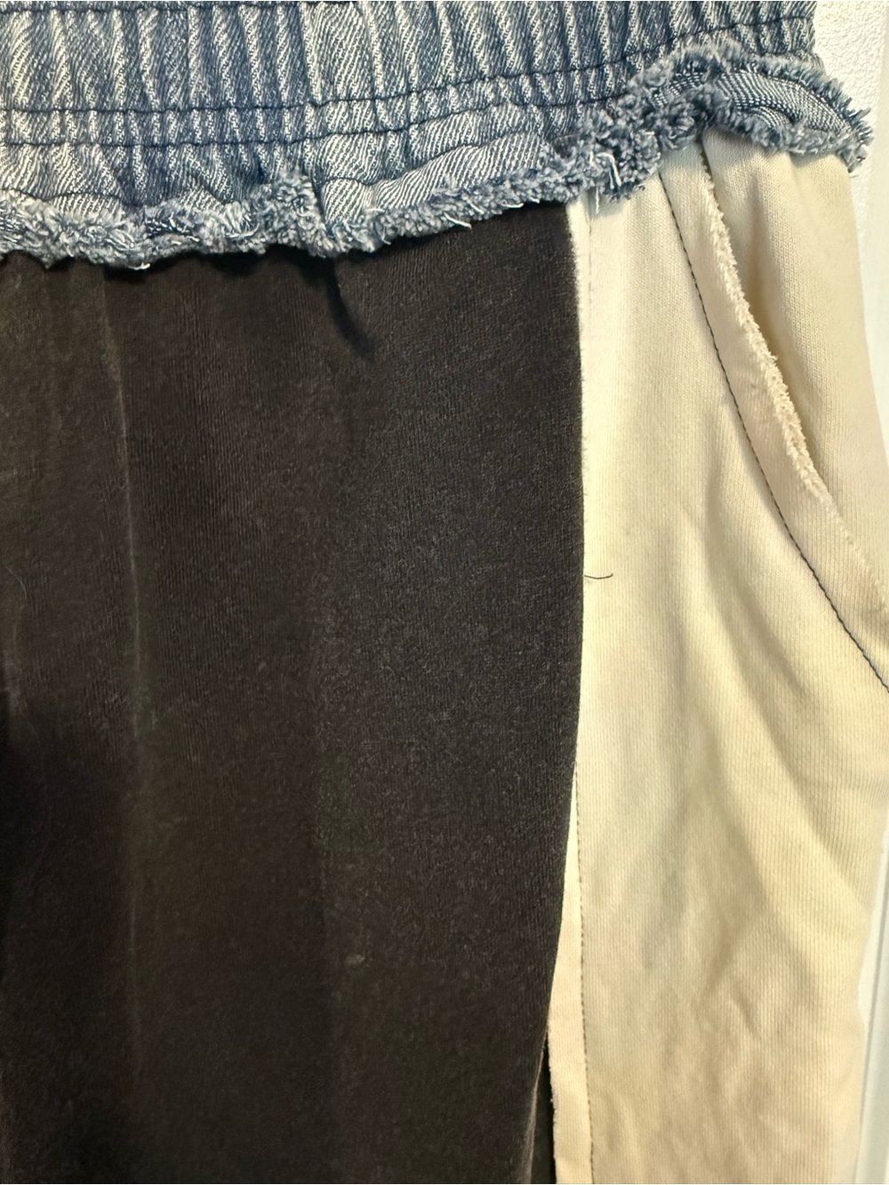 💕NEW! Washed 2-piece Black & Blue Denim lounge set - Picture 4 of 11